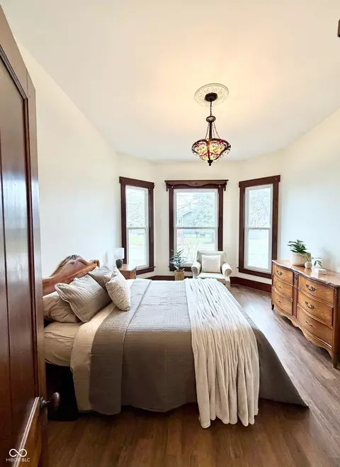 Bedroom - 1302 5th St, Covington, IN 47932 photo 1 of 2