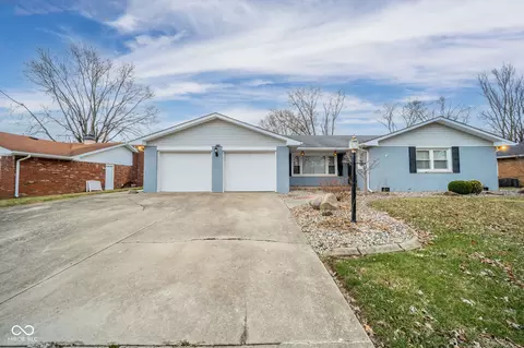124 N Mustin Dr, Anderson, IN 46012