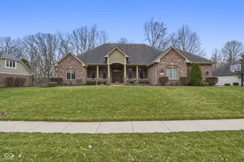 7567 Meadow Violet Ct, Avon, IN 46123