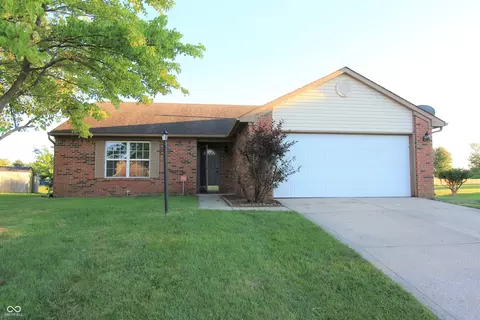 12221 Tallowtree Ct, Indianapolis, IN 46236