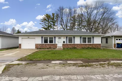 511 W 6th St, Sheridan, IN 46069