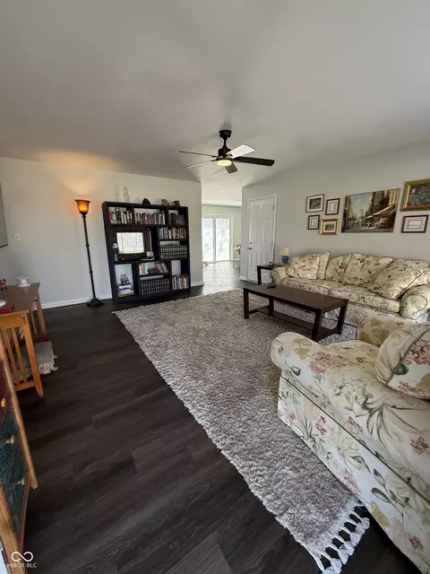 1107 Ridgewood Dr, Plainfield, IN 46168 photo 11
