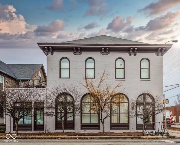 304 N College Ave #A, Indianapolis, IN 46202