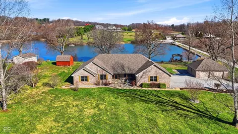 11638 N Stone Hedge Ln, Mooresville, IN 46158