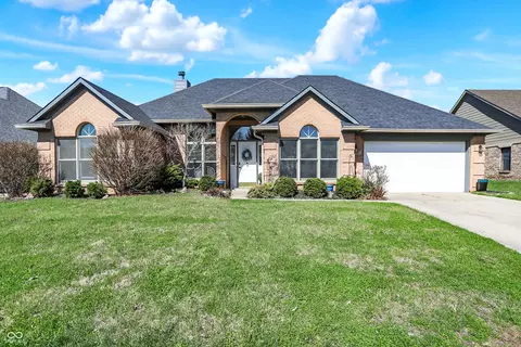 10850 Tournament Ln, Indianapolis, IN 46229