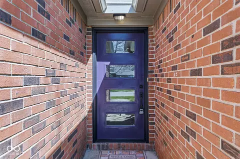 Entry Way - 5802 White Lick Ct, Plainfield, IN 46168 photo 4 of 4