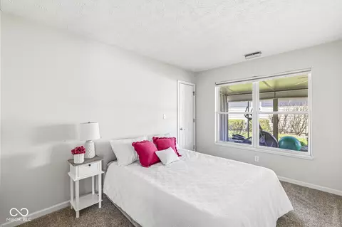Bedroom - 5802 White Lick Ct, Plainfield, IN 46168 photo 6 of 6