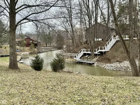 3637 Mill Spgs, Coatesville, IN 46121