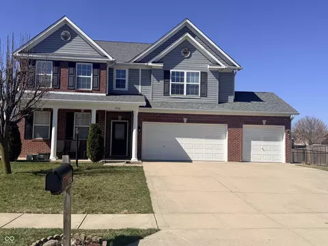 1750 Buckeye Ct, Greenwood, IN 46143