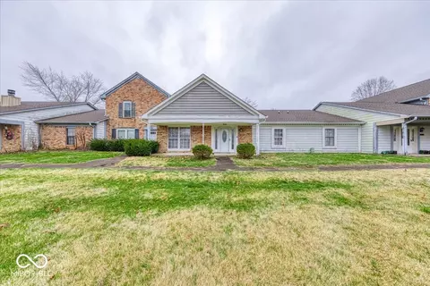 926 Ardsley Dr, Indianapolis, IN 46234