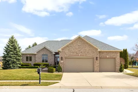 5115 Alyshia Pkwy, Bargersville, IN 46106