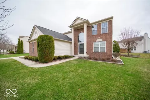 11938 Cabri Ln, Fishers, IN 46037