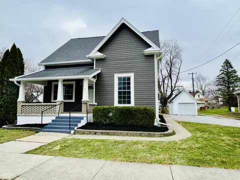 11 N Indiana St, Roachdale, IN 46172