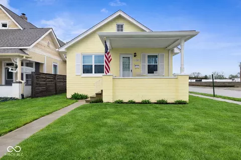154 E Washington St, Mooresville, IN 46158