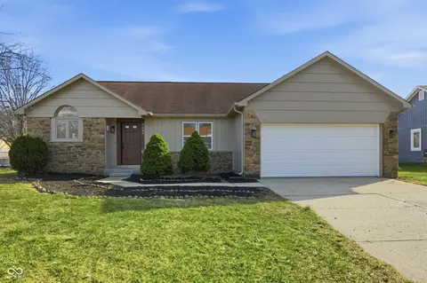 6935 Deerbrook Ct, Indianapolis, IN 46214