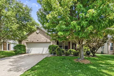 7917 Hosta Dr, Camby, IN 46113