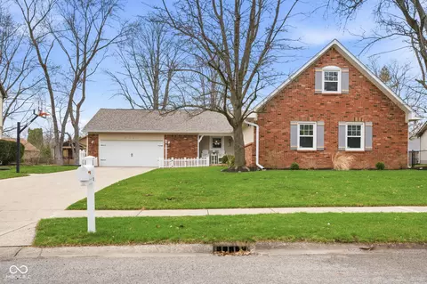 8036 Bittern Ln, Indianapolis, IN 46256