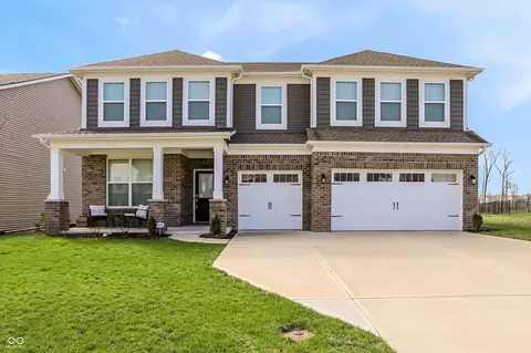 3799 Kensington Dr, Danville, IN 46122