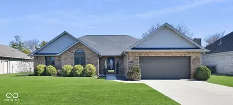 700 S Buckingham Rd, Yorktown, IN 47396