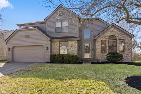 9943 Deering St, Fishers, IN 46037