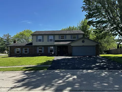 535 Bitter Bark Ln, Indianapolis, IN 46227