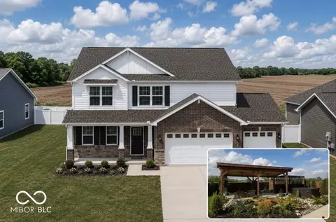 140 Waterford Ct, Pendleton, IN 46064