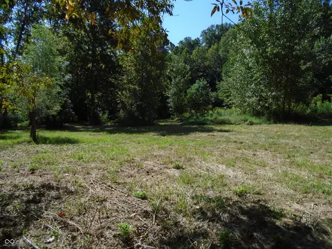 5245 Upper Patton Park Rd, Martinsville, IN 46151