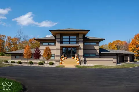 5352 State Road 144, Greenwood, IN 46143