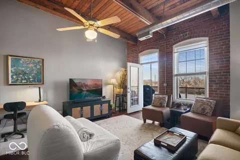 55 S Harding St #405, Indianapolis, IN 46222