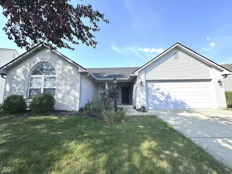 722 Sweet Creek Dr, Indianapolis, IN 46239