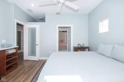 Bedroom - 1014 Jackson St, Columbus, IN 47201 photo 9 of 11