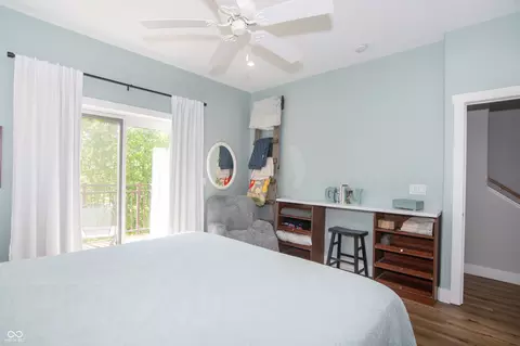 Bedroom - 1014 Jackson St, Columbus, IN 47201 photo 10 of 11