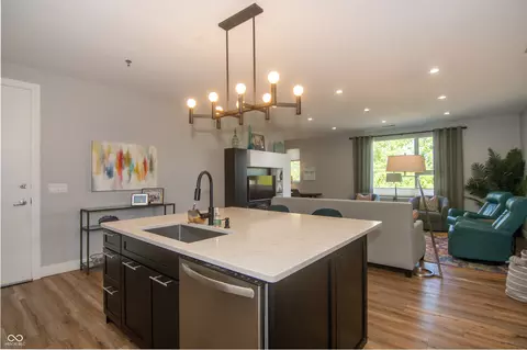 Kitchen - 1014 Jackson St, Columbus, IN 47201 photo 4 of 5