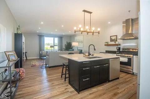 Kitchen - 1014 Jackson St, Columbus, IN 47201 photo 1 of 5