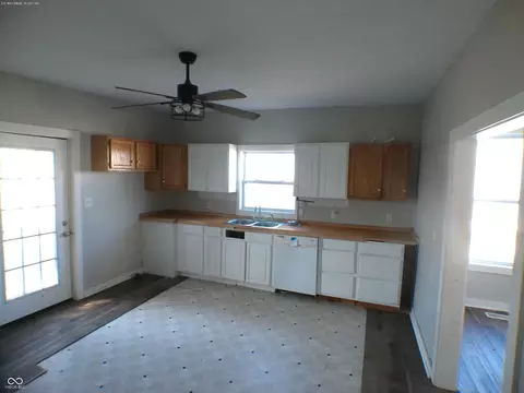 Kitchen - 531 Jackson St, Hope, IN 47246 photo 1 of 1