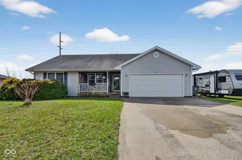 457 Cornerstone Ave, Seymour, IN 47274