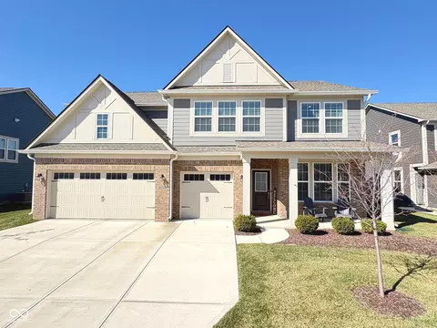 9690 Highview Ln, Mccordsville, IN 46055
