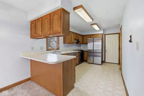 Kitchen - 242 Pinnacle Ln, Plainfield, IN 46168 photo 1 of 2