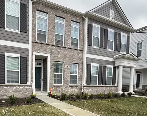 518 Gilder Dr, Carmel, IN 46032