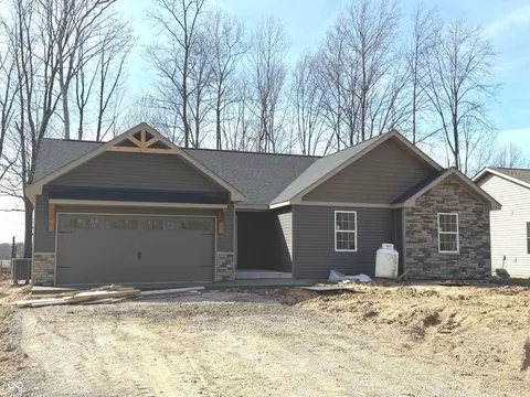 24 Lincoln Hls, Coatesville, IN 46121