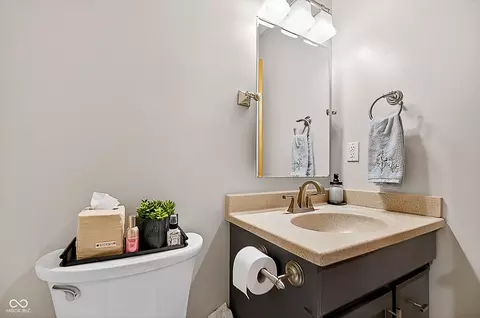 Bath - 7743 Harnessmaker Ct, Plainfield, IN 46168 photo 1 of 3