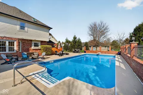 Exterior - 7743 Harnessmaker Ct, Plainfield, IN 46168 photo 5 of 6