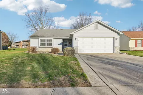 6 Kristelli Ct, Brownsburg, IN 46112
