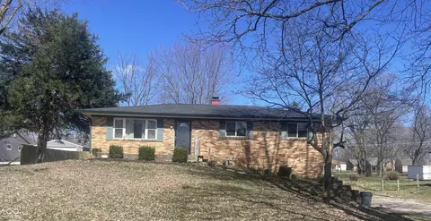 1212 Bluff Crest Ln, Indianapolis, IN 46217
