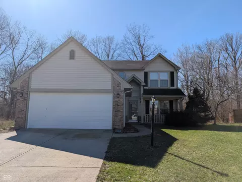 620 Crystal Woods Cir, Indianapolis, IN 46224