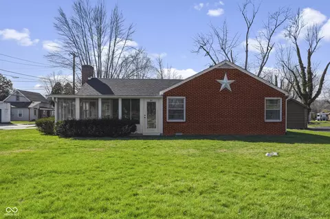 201 N East St, Pendleton, IN 46064