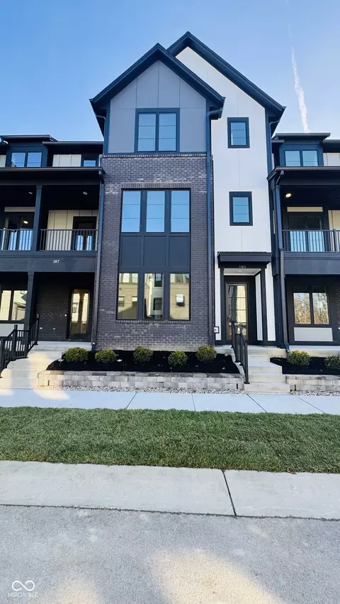 185 Midland Trace Loop, Westfield, IN 46074