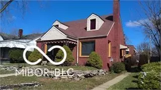 1628 W 8th St, Anderson, IN 46016
