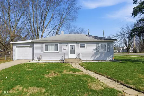2502 Horton Dr, Anderson, IN 46011