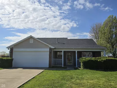 865 W Palomino Pl, Bargersville, IN 46106